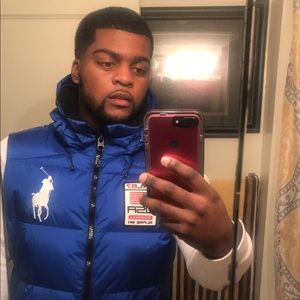 Meet your Posher, Devante